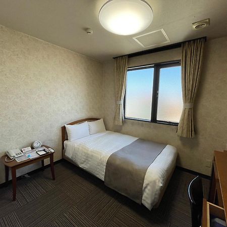 Shinmatsudo Station Hotel Экстерьер фото