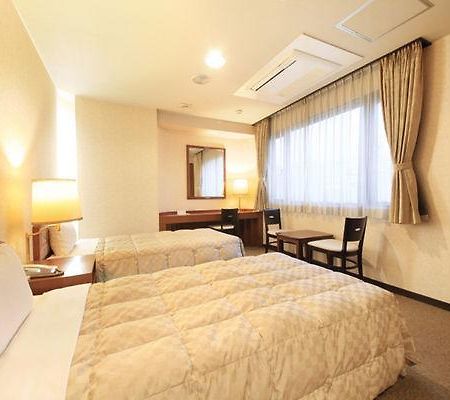 Shinmatsudo Station Hotel Экстерьер фото