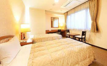 Shinmatsudo Station Hotel Экстерьер фото